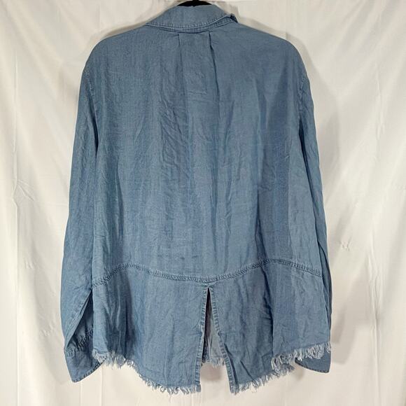 Linea Donna Women’s Blue Chambray Button-Down Shirt 2X, Raw Hem, 2 Front Pockets - Picture 2 of 6